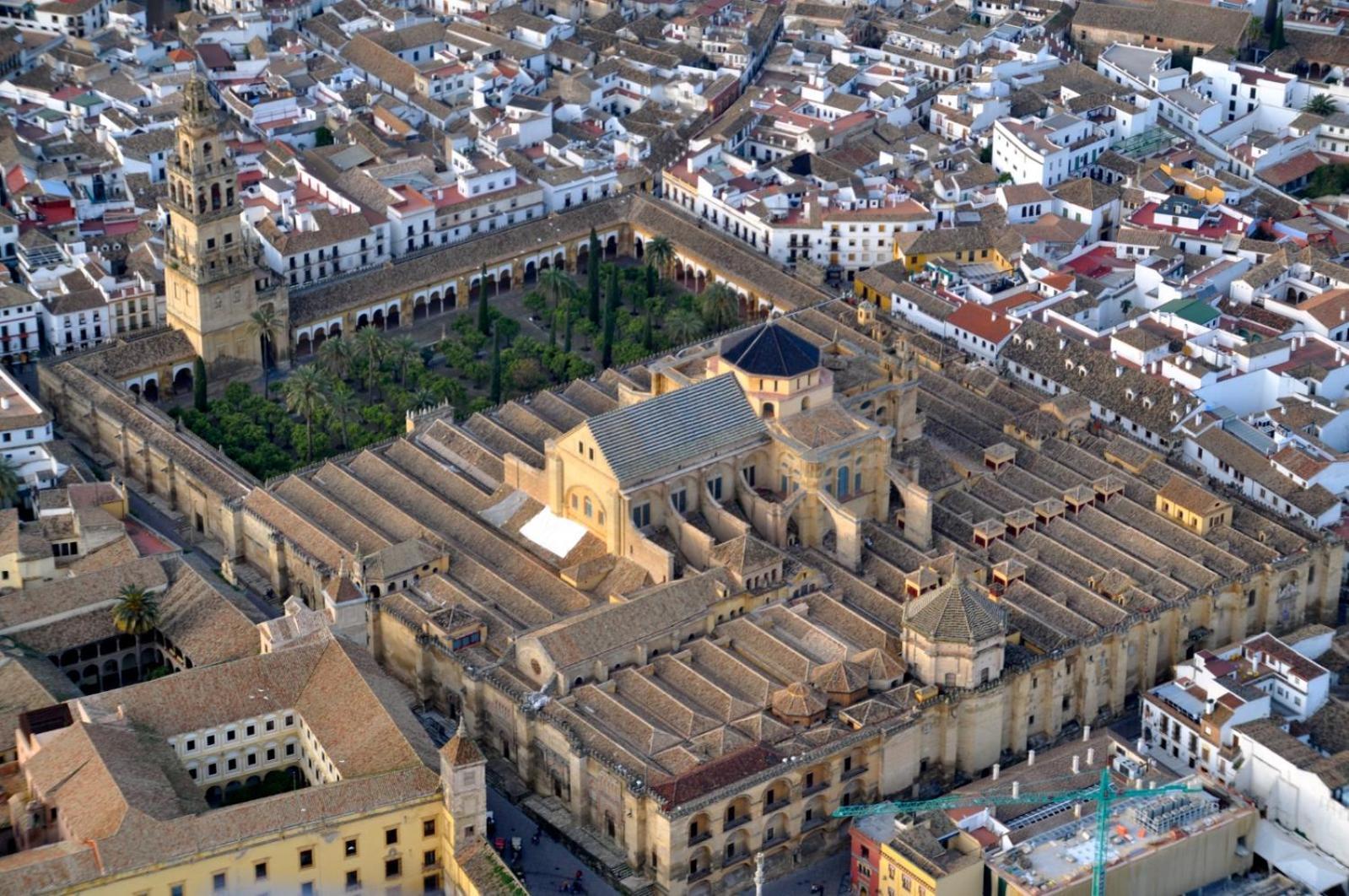 Casa La Mezquita Con Parking Gratis Holiday home